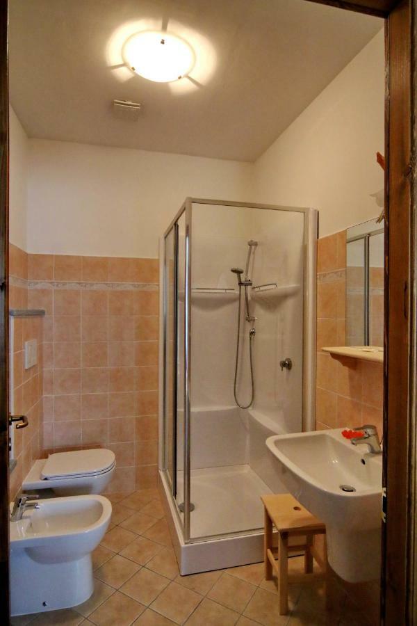 Albergo Ristorante Centro Vico Canavese Экстерьер фото